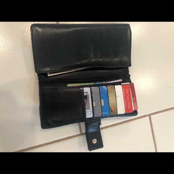 Gucci large wallet - Picture 4 of 7